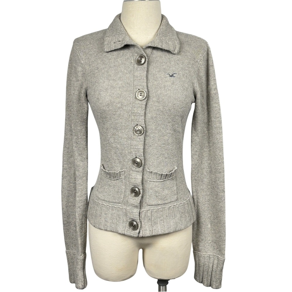 Hollister‎ Y2K Cardigan Sweater XS Gray Statement Button Front Fitted Knit